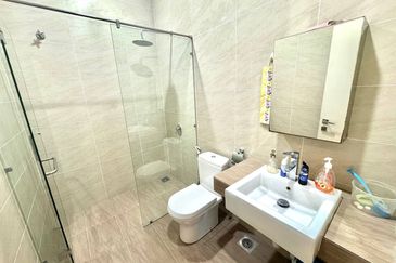 Clover Garden Residences