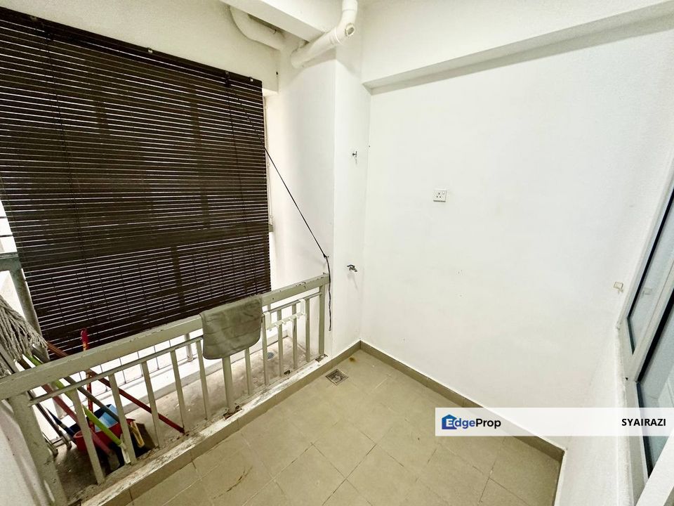 FACING HIGHWAY Putra 1 Apartment, Bandar Seri Putra, Bangi, Selangor, Kajang