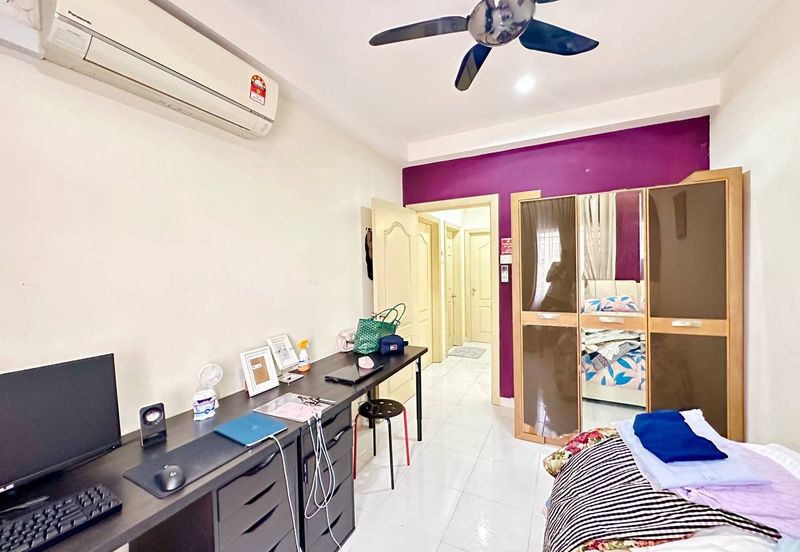 Kristal Villa Condominium