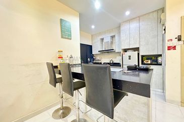 Kristal Villa Condominium