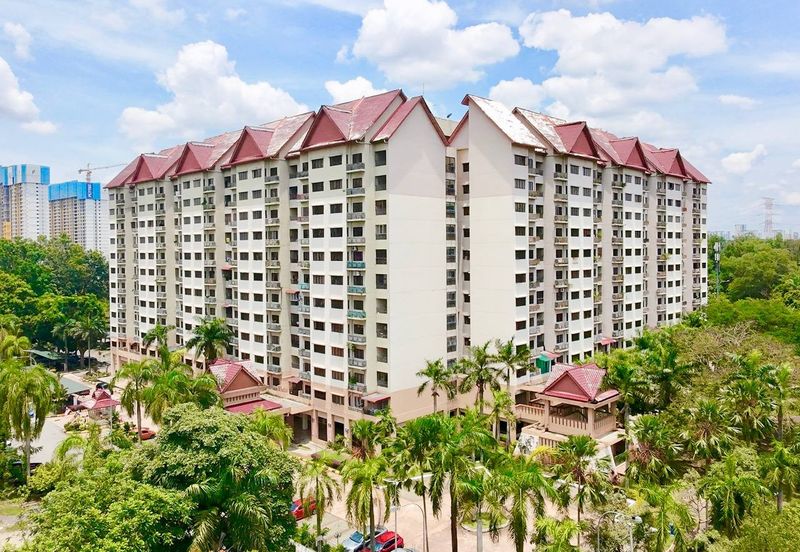 Kristal Villa Condominium