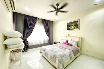 Kristal Villa Condominium