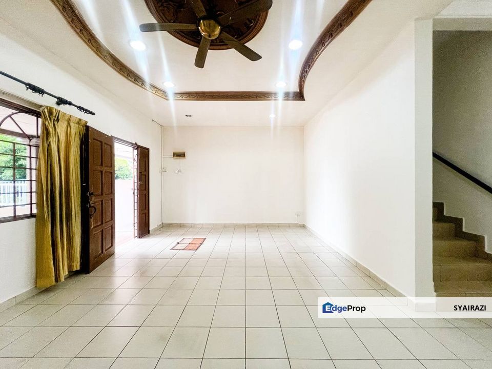 FREEHOLD Double Storey Terrace Taman Pinggiran Saujana, Kajang, Selangor, Kajang