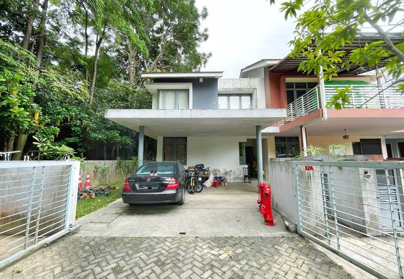 Summerglades, Perdana Lakeview West