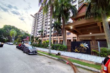 Kristal Villa Condominium