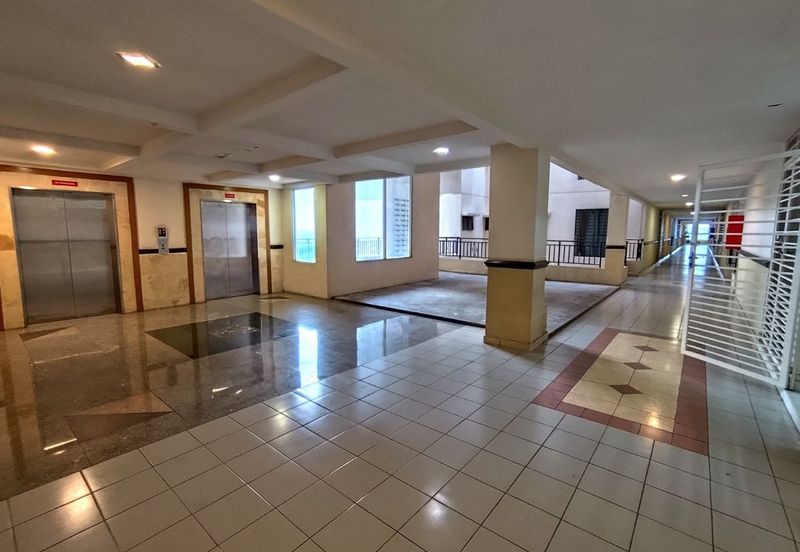 Kristal Villa Condominium