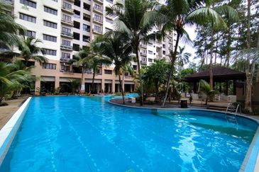 Kristal Villa Condominium