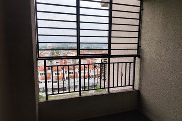 Kristal Villa Condominium