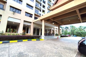 Kristal Villa Condominium