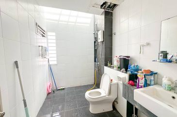 Laman Delfina @ Nilai Impian