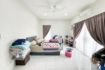 Laman Delfina @ Nilai Impian