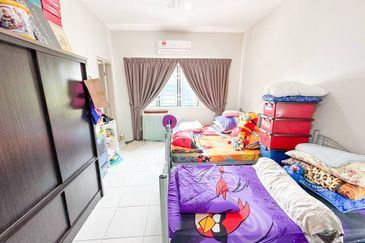 Laman Delfina @ Nilai Impian