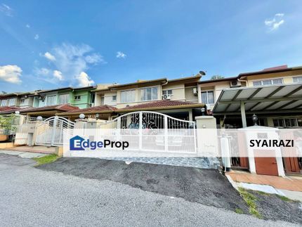 Double Storey Terrace Taman Putra Permai, Seri Kembangan, Selangor, Seri Kembangan