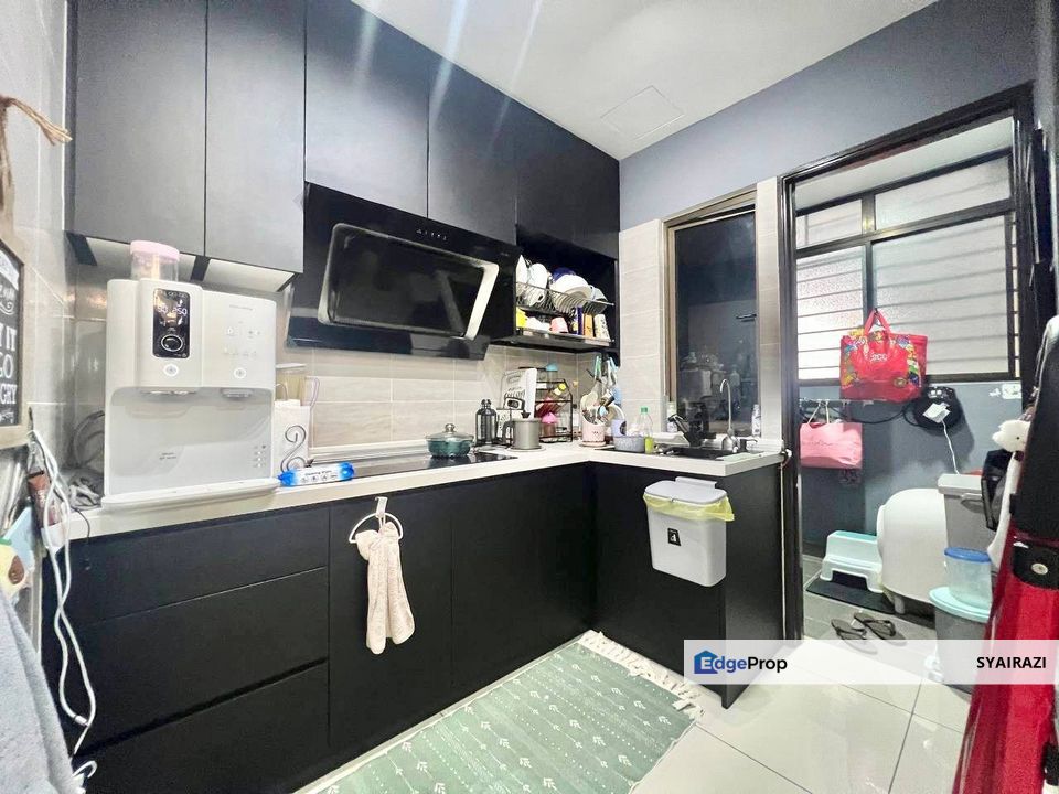 RENOVATED Residensi Zamrud Condominium, Kajang, Selangor, Kajang