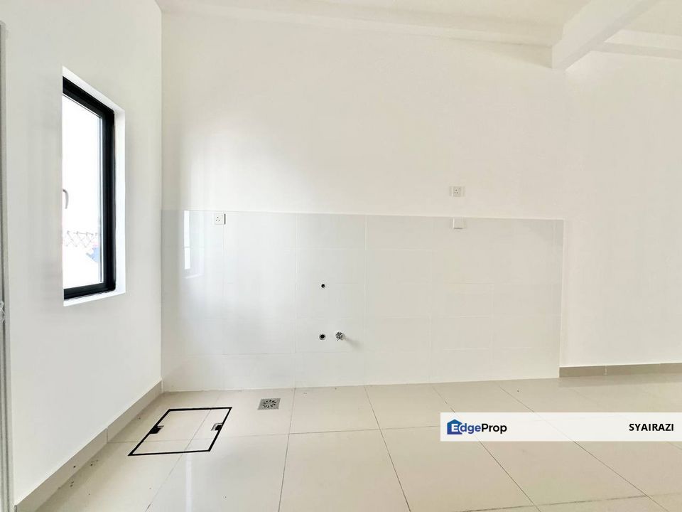 2 Storey Superlink House Sejati Lakeside, Cyberjaya, Selangor, Cyberjaya