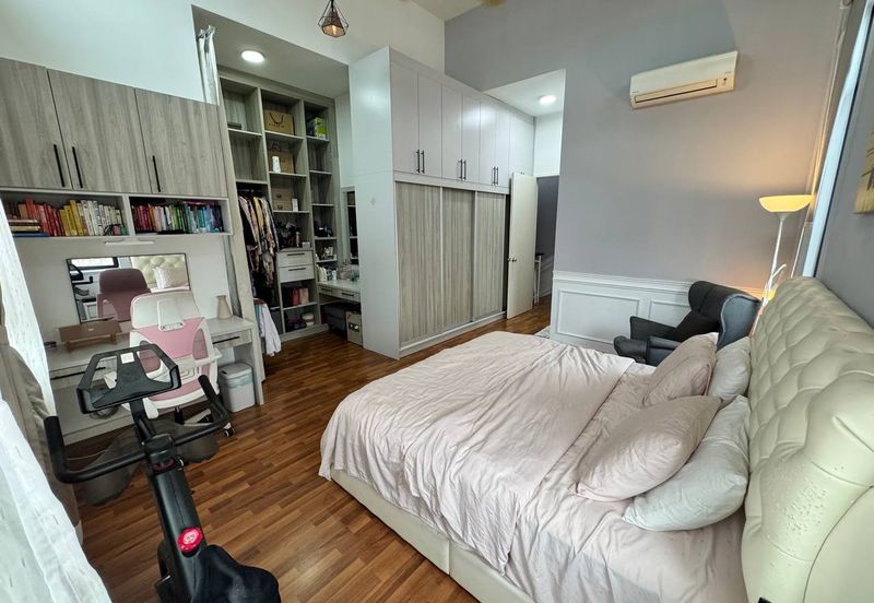 Tenderfields @ Eco Majestic