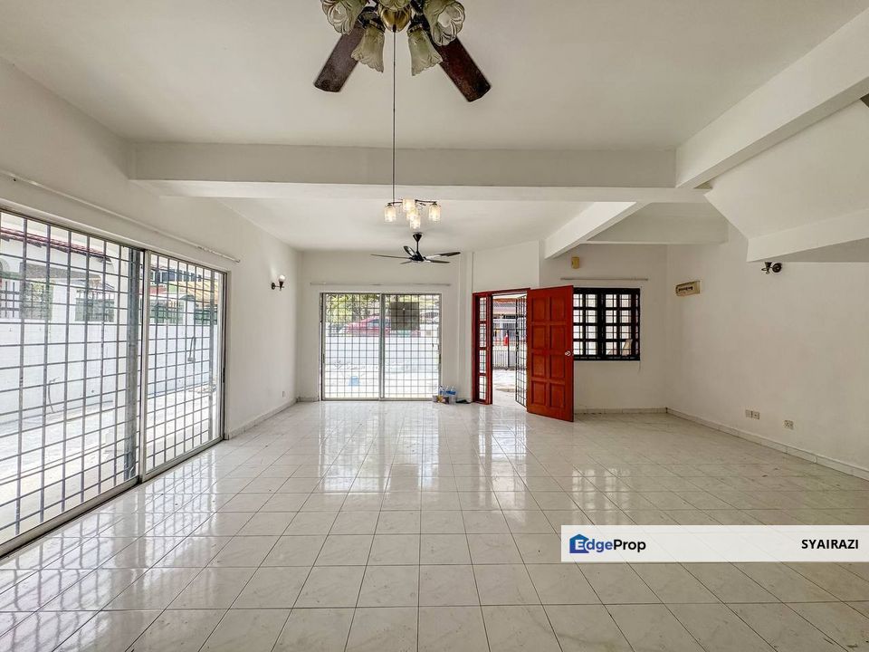 FREEHOLD Double Storey Semi D Taman Taming Jaya, Balakong, Selangor, Balakong