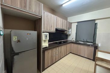 Sri Dahlia Apartment