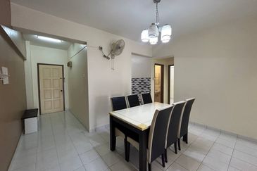 Sri Dahlia Apartment