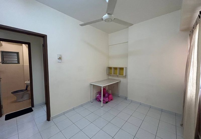 Sri Dahlia Apartment