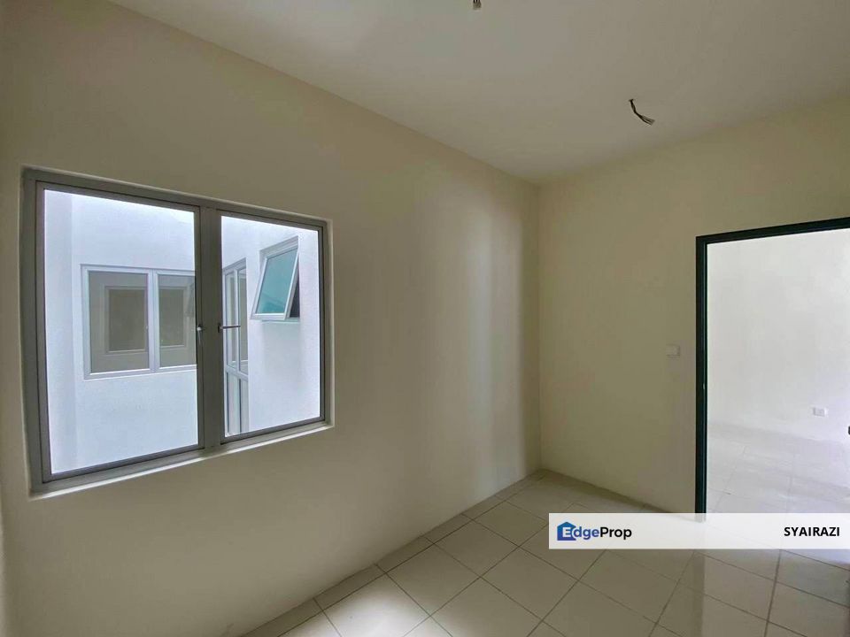 UPPER UNIT Townhouse KITA Mekar, Cybersouth, Dengkil, Selangor, Dengkil