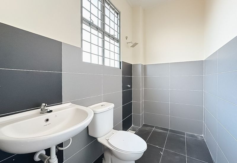 Pusat Bandar Putra Permai