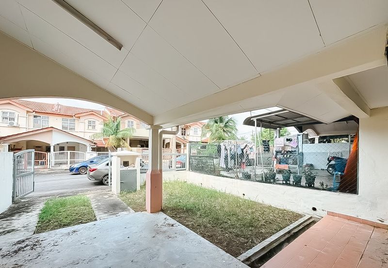 Pusat Bandar Putra Permai