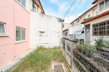 Pusat Bandar Putra Permai