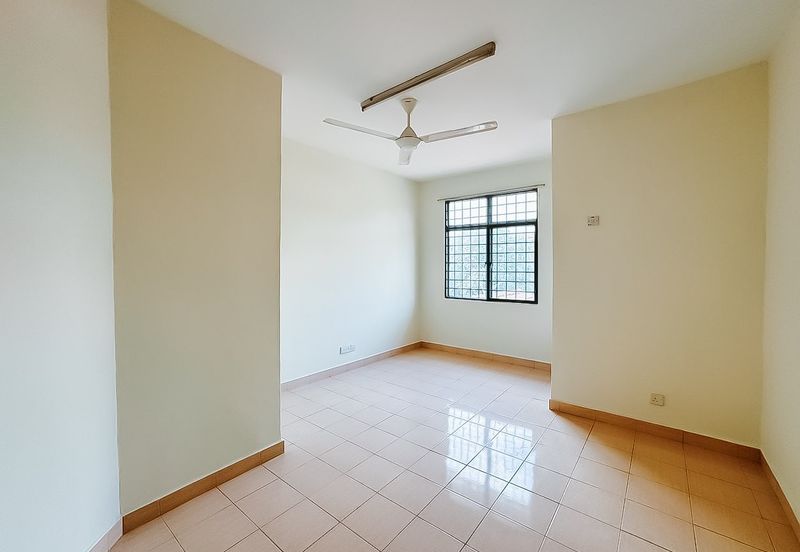 Pusat Bandar Putra Permai