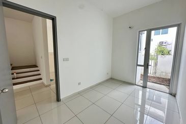 Taman Midori @ Kajang Precinct 2