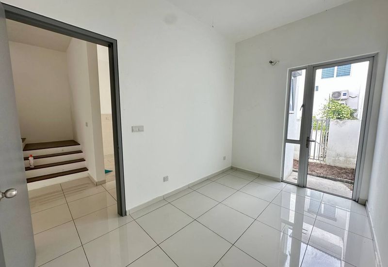 Taman Midori @ Kajang Precinct 2