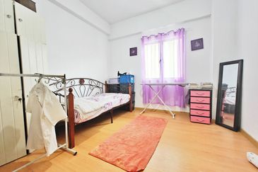 Mas Kiara Residences