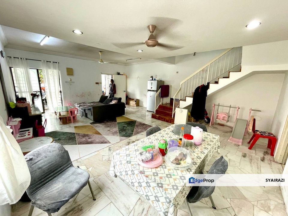 END LOT Double Storey Terrace Saujana Puchong, Puchong, Selangor, Puchong South