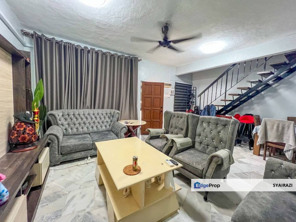 Double Storey Terrace Taman Muhibbah, Kajang, Selangor, Kajang