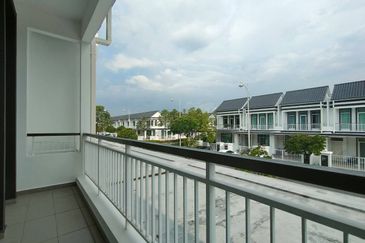 Merrydale @ Eco Majestic