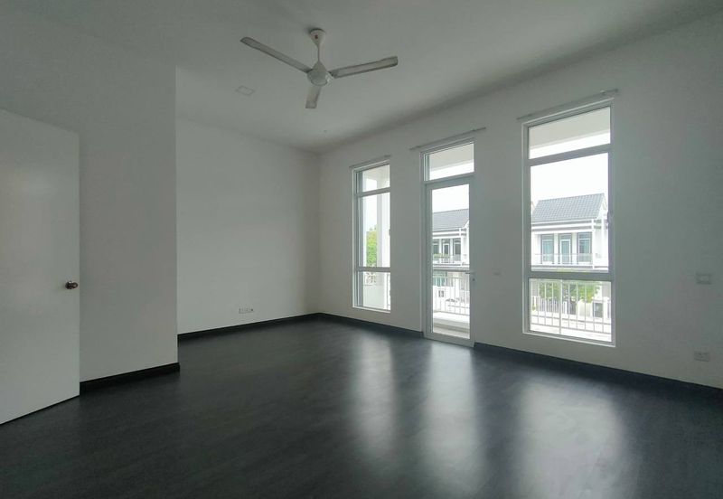 Merrydale @ Eco Majestic