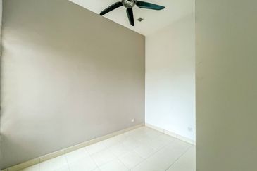 Villa Park Condominium