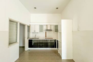 Villa Park Condominium