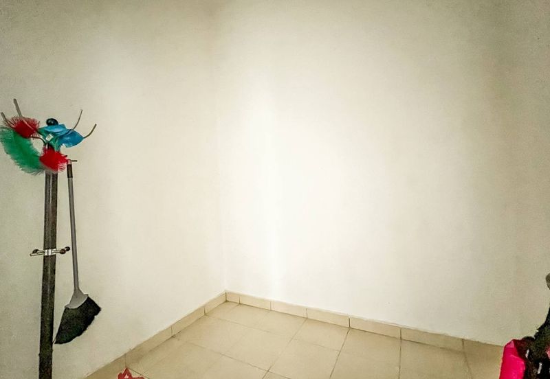 Villa Park Condominium