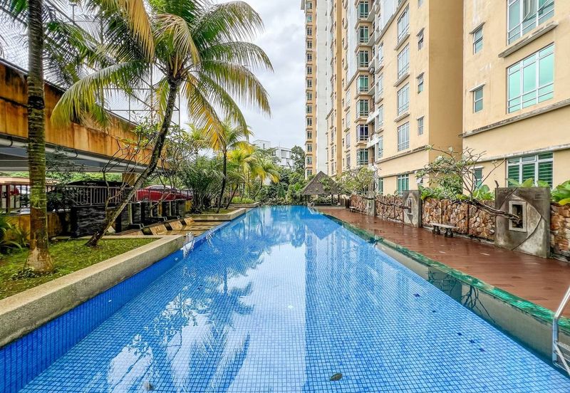 Villa Park Condominium