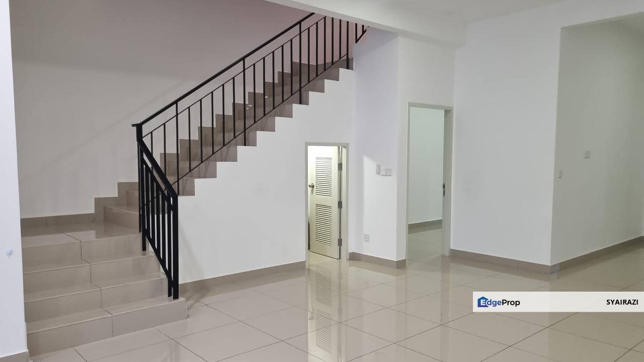 Double Storey Terrace Sejati Lakeside, Cyberjaya, Selangor, Cyberjaya