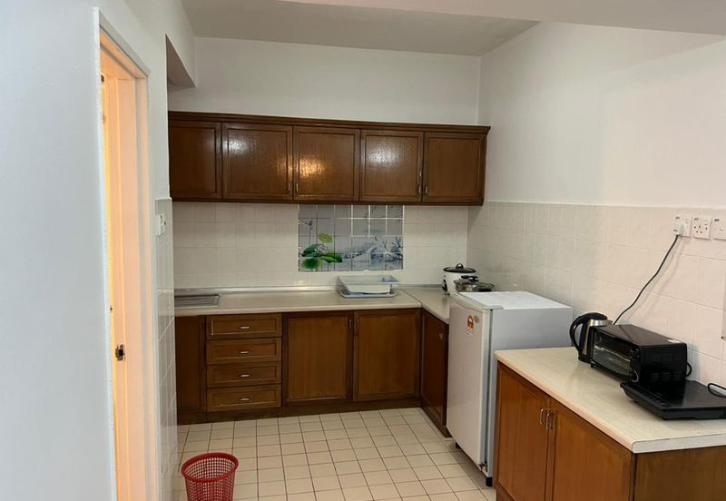 Silverpark Apartment