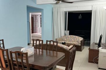 Silverpark Apartment