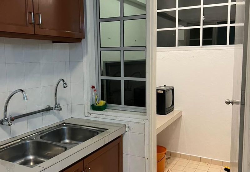 Silverpark Apartment