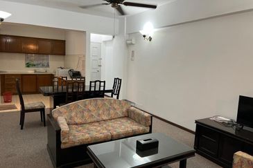 Silverpark Apartment