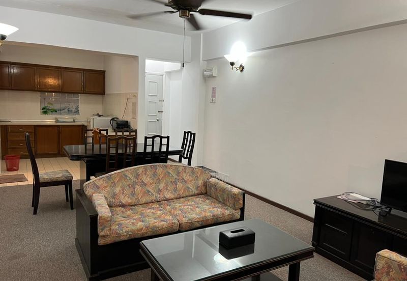 Silverpark Apartment