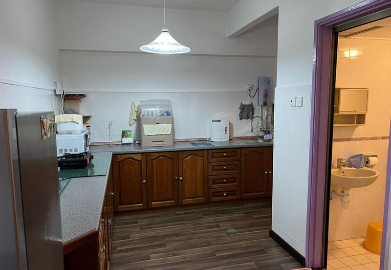 Silverpark Apartment