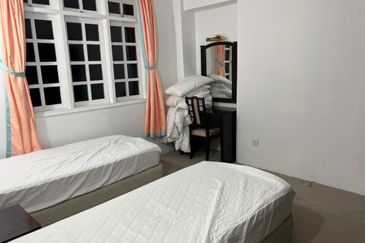 Silverpark Apartment