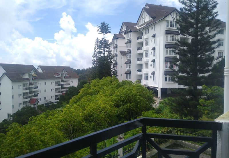 Silverpark Apartment