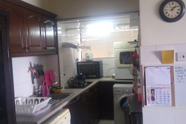 Silverpark Apartment